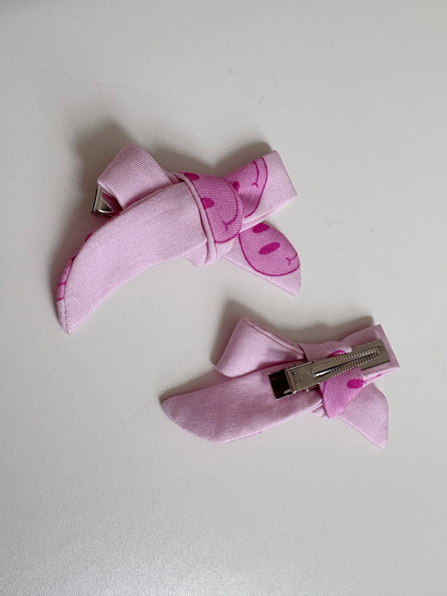 Pink Smiley | Bamboo Clip Bows