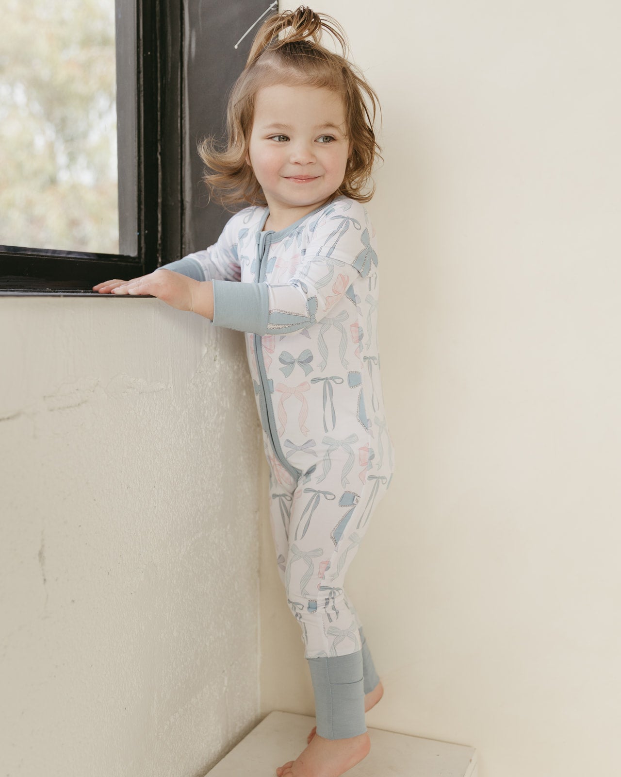 Cotton Candy Bows | Bamboo Zipper Pajamas