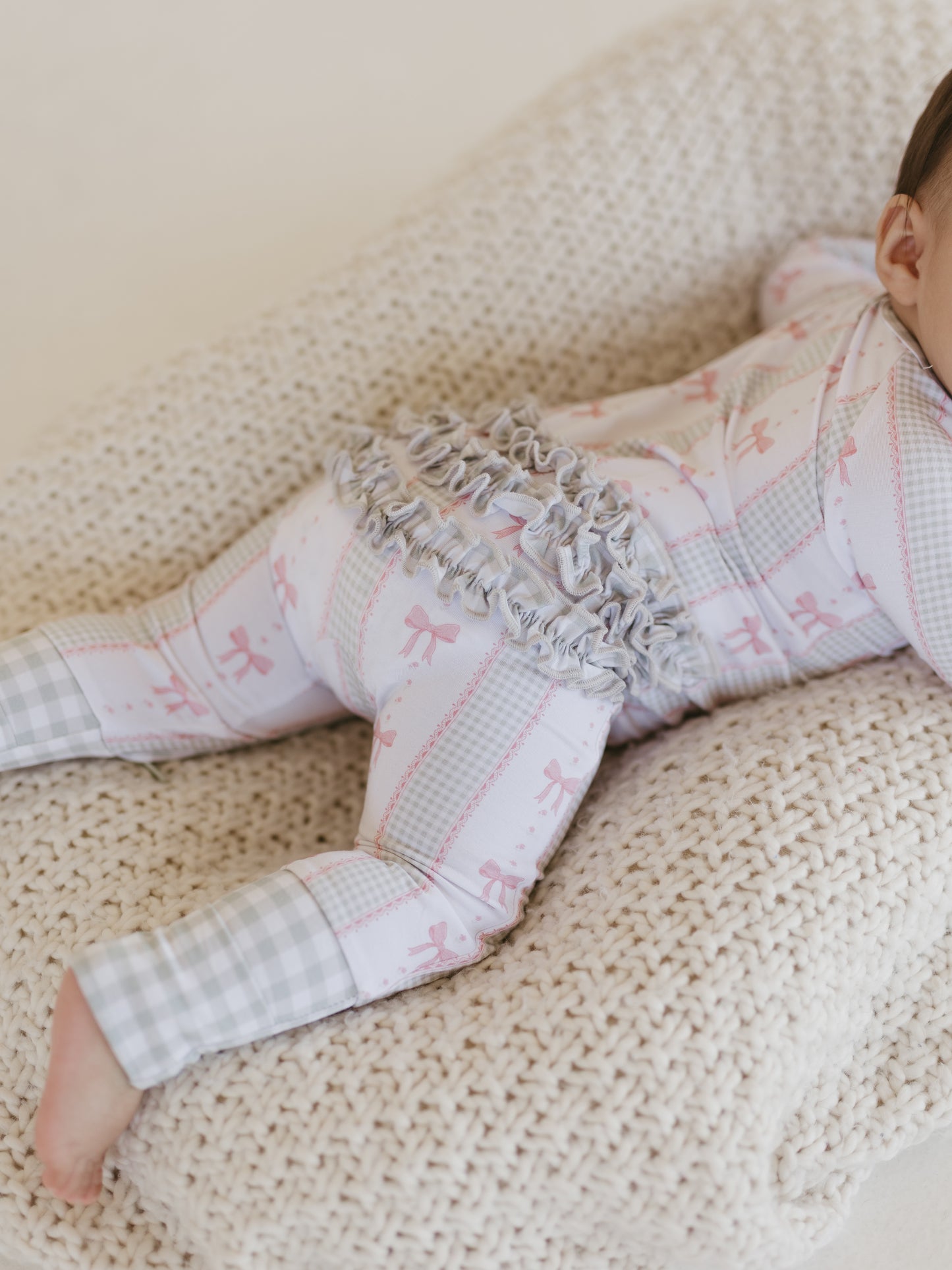 Gingham & Bows | Bamboo Ruffle Zipper Pajamas