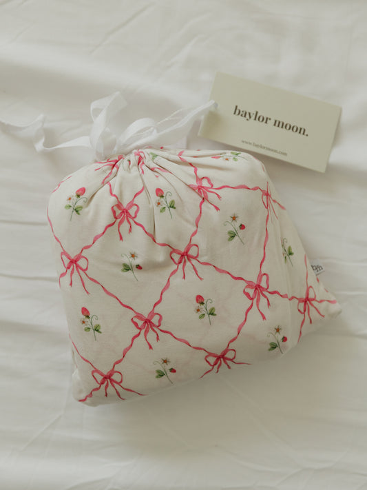 Berry Darling | Swaddle & Beanie Set