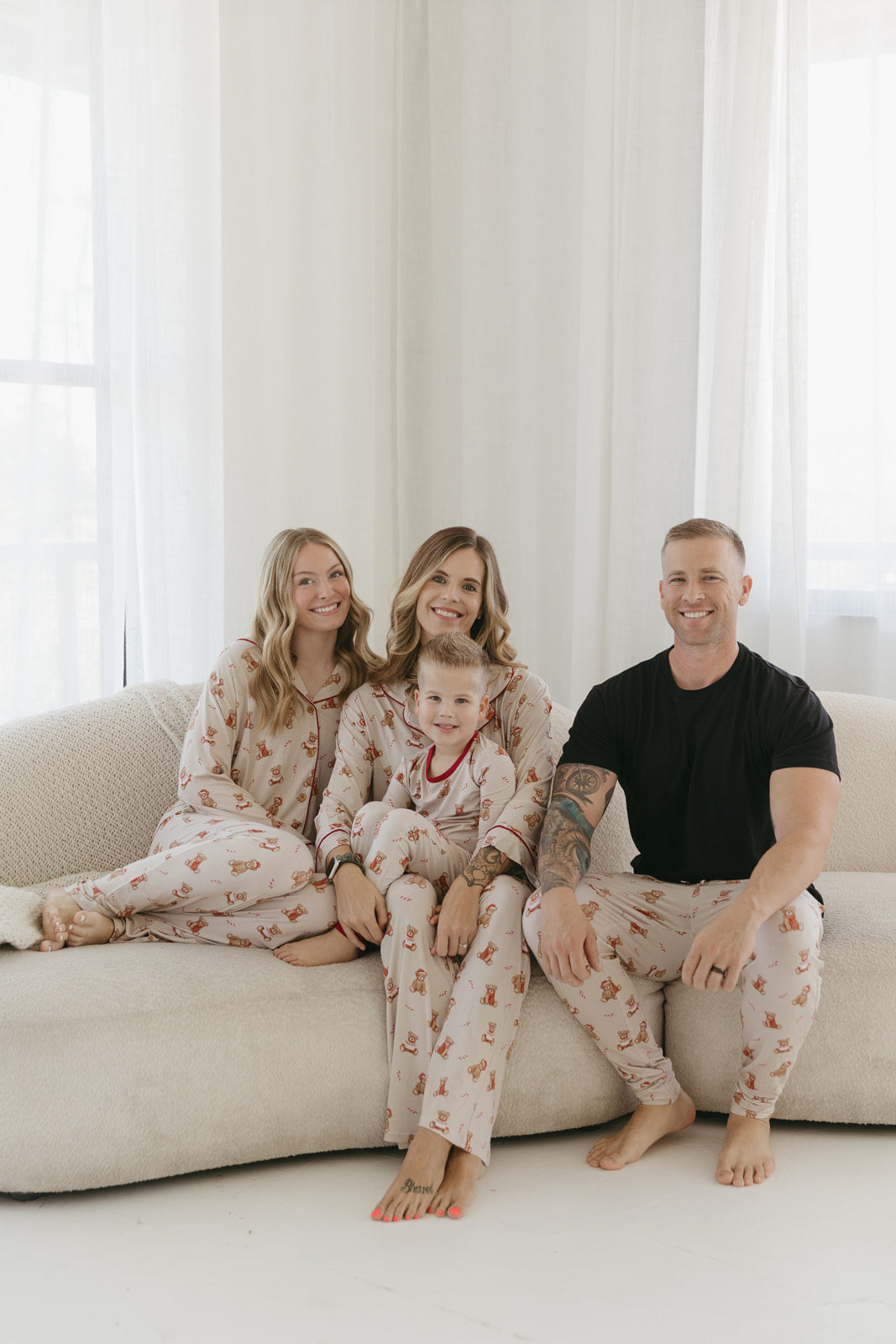 Beary Merry | Women's Pajama Set