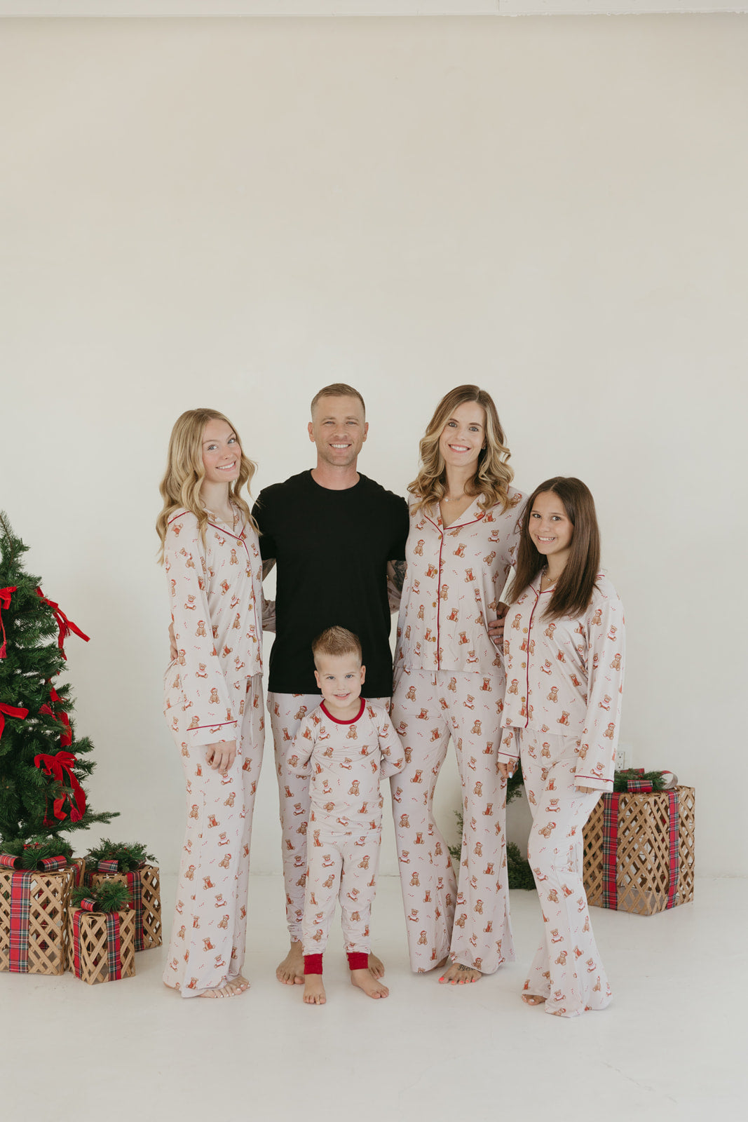 Beary Merry | Women's Pajama Set