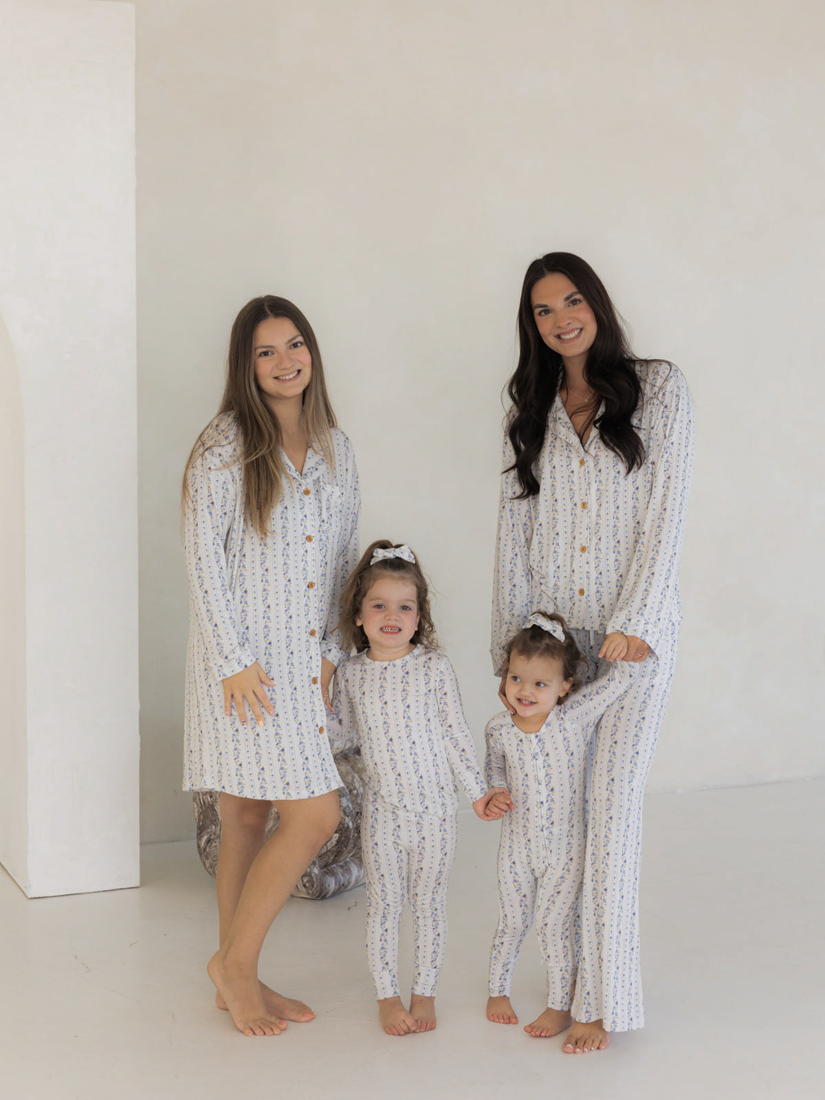 Winter Bloom | Women's Bamboo Nightgown