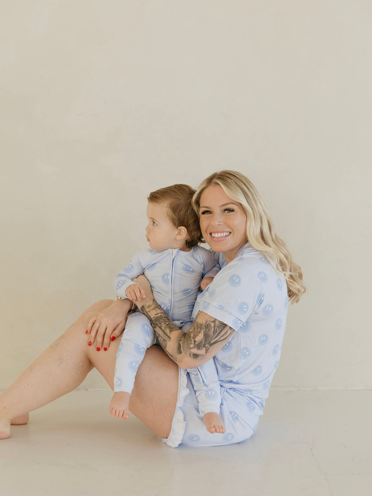 Blue Smiley | Women's Bamboo Pajama Set