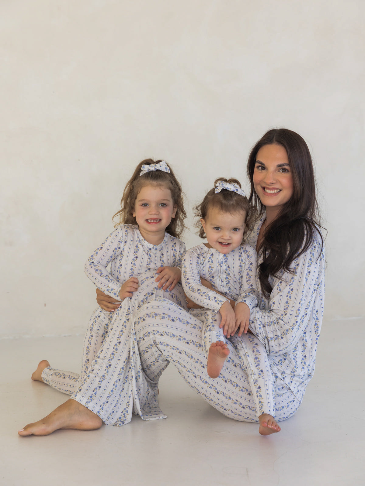 Winter Bloom | Women's Bamboo Pajama Set